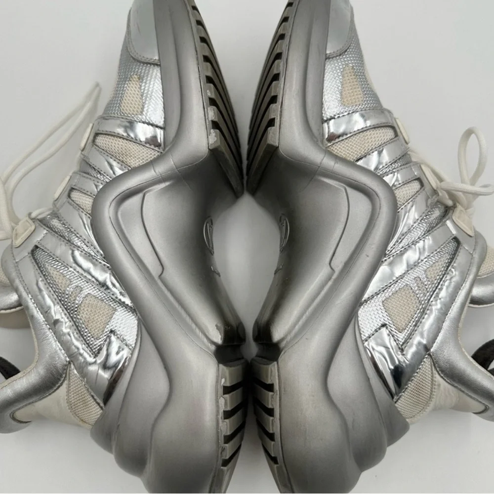 Louis Vuitton Archlight Metallic Sneakers Shoes - Picture 4 of 12